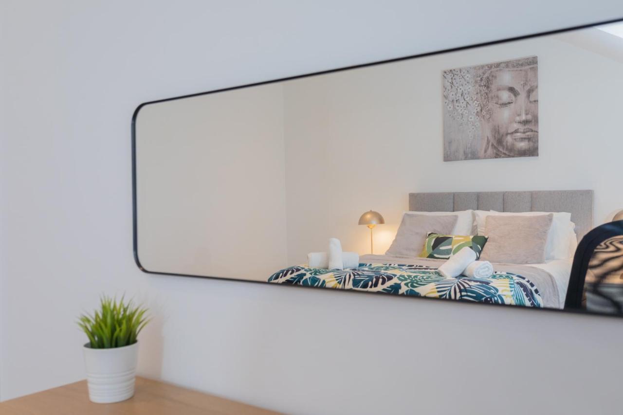 The Arches New Modern 2br *